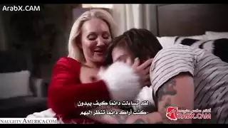 أمهات ساخنة في عيد الميلاد: هل يعجبك هذه الهدية؟