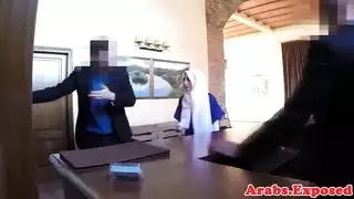 جنس شرجي مع محجبة في جناح فندق مجاني