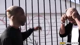 الزب الاسود الكبير في كسها