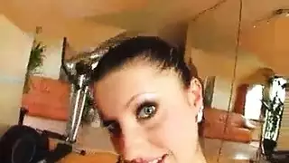 نساء أكبر سناً تأخذ قضيباً صلباً