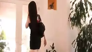 لقاء جامح لأم حارة مع عاشق ماهر