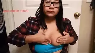بورنو خام يظهر مهبل حليق وقضيب كبير