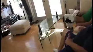 جلسة سكس عربية شديدة مع قذف على الصدر