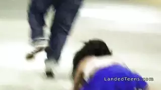 شهوة شرقية: مثلية مليئة بالسائل المنوي ووضعية كلابية