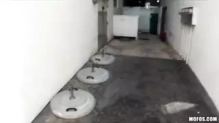 حفلة جنس مخلوقات الفناء الزراعي