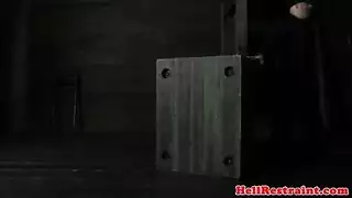 الأخ المدرب الشخصي يضرب فرج أخته الضيق