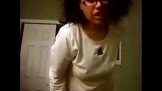 خيال الجنس المزدوج مع امرأة ناضجة