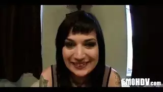 سكس فرنسي مترجم سجن النساء الشراميط و متعة نيك بنات الدعارة