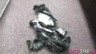 جنس شرجي صريح مع شاب موشوم وحمراء مثيرة
