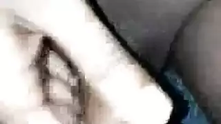 غالبًا ما يكون اثنان من رجال الشرطة السيئين يمارسون الجنس مع رجل في العديد من المواقف ، لأنهم يحبونه