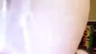 إثارة مثلية صريحة: ألسنة وإغواء