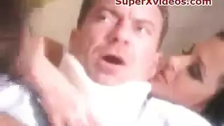 دكتورة مراهقه مترجم