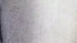 ربة المنزل تبتلع المني بعد جنس خشن إكس إكس إكس