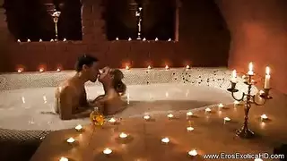 هندي متلصص نيك بنات