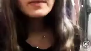 الجهد الإضافي لشقراء المكتب يؤدي إلى مكافأة إكس إكس إكس