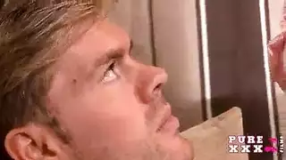 مديره تدعو زميل عنل لمنزل الي قهوه شاب جميل وحيد منزل سكس لاول مره