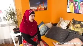 زوج يغطصب ابنا زوجته