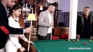 منتفخ حلمات السمين الجنس الشرجي إختراق ثلاثي
