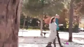 سكس في الحديقة نيك مرهقة من طيزها الكبيرة