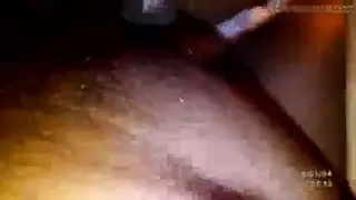 مراهقتان تشاركان ذكوراً: مص وجماع جماعي