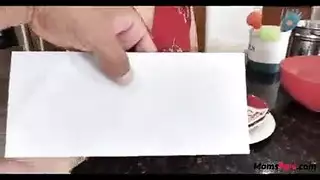 تخفيف دين الأم بجنس عنيف قبل ابنة الزوج