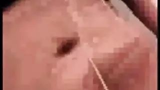 تتصل علي زوجها يسمح لها الجنس مع جارها