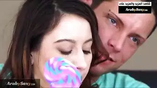 زوجه متمحنه تغري صديق زوجها وتخون زوجها مترجم