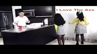 بنتين بيتناكو بعد ممارسة السحاق مترجم