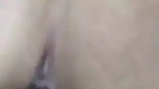 جماع صريح: حورية مصرية تأخذه بعمق في فرجها