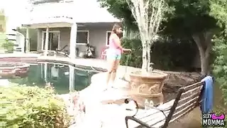 بريندا جيمس تذهب لإباحية من أجل انتصاب ضخم