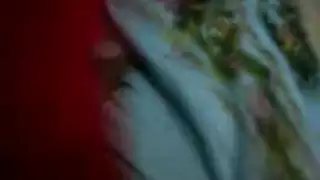 اخاف احد يجي