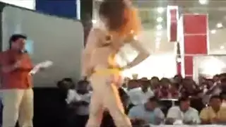 سكس نيك نسا نايمات وبتنتاك0lysmburbo9n