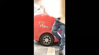 عدسة خفية تسجل حركة جماعية صريحة في غرفة نوم خاصة