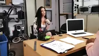أول مرة مع قضيب أسود: عنيف وعميق