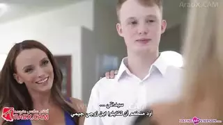 إباحية مترجمة: المقابلة تتحول إلى جنس شرجي عنيف مع أم