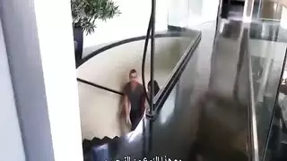 المرة الأولى لمراهق مع عمة أكبر في فانتازيا سفاح محارم مثيرة