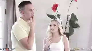 بنت عندها١٠ تتناك في الضره طيزها كبير