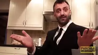 فديوهات سكس مصريه في المحل الدكان صاحب المحل