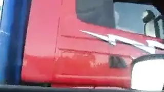شرج بعد الظهر: فحل أسود يضرب دنيس كينيدي بوضعية الكلب