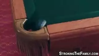 جانب مارسا ماي الجامح وشعرها الداكن في فيلم إباحي جماعي صريح
