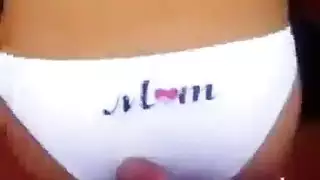 اب ينيك بنته عندما تخرج امها