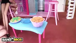 وضعية الكلب الشديدة تجعله يغمى عليه بعد القذف