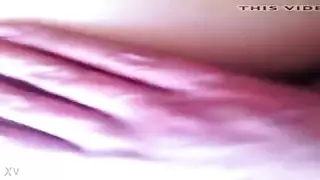 زوجتي ذات المؤخرة الكبيرة تهتز أثناء الجنس من الخلف