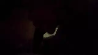 إنهاء حلقي العميق بقضيب أسود كبير