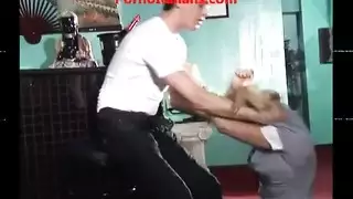 مص هذا ديك بينما أشاهد