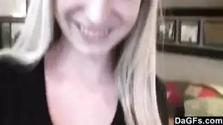 خنزيرة قذرة تحصل على وجهي منوي
