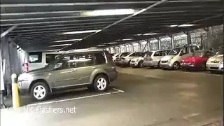 جنس حافلة صعب مع لمسة خيال جبهوي