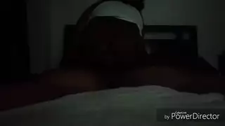 زوجة تسيطر على قضيبي بمهام سرية أثناء العمل