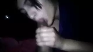 خيال الحلق العميق: ابتلاع قضيب بلجيكي ضخم