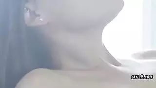 أخذ قضيب كبير بعمق داخلها